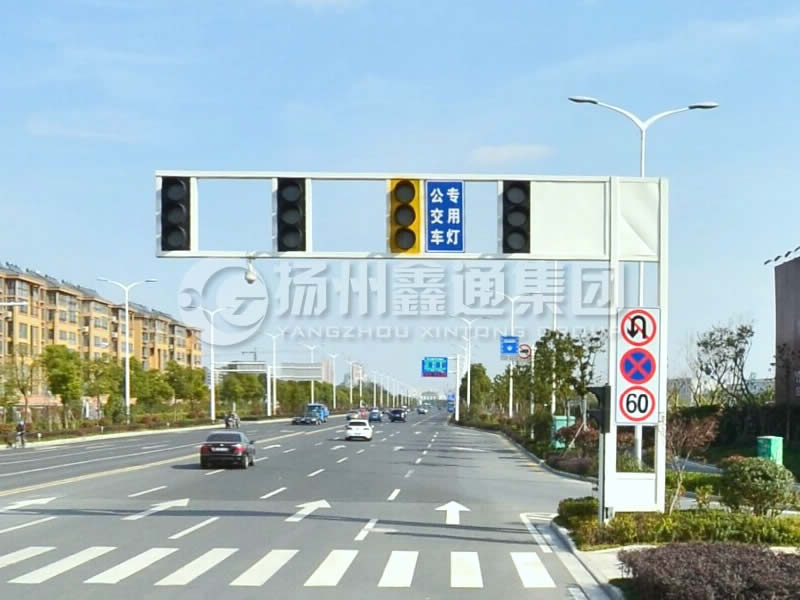 XHDG-024，框架信號(hào)燈桿，揚(yáng)州信號(hào)燈桿