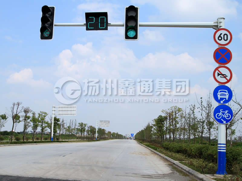 XHDG-036，八棱錐形信號燈桿